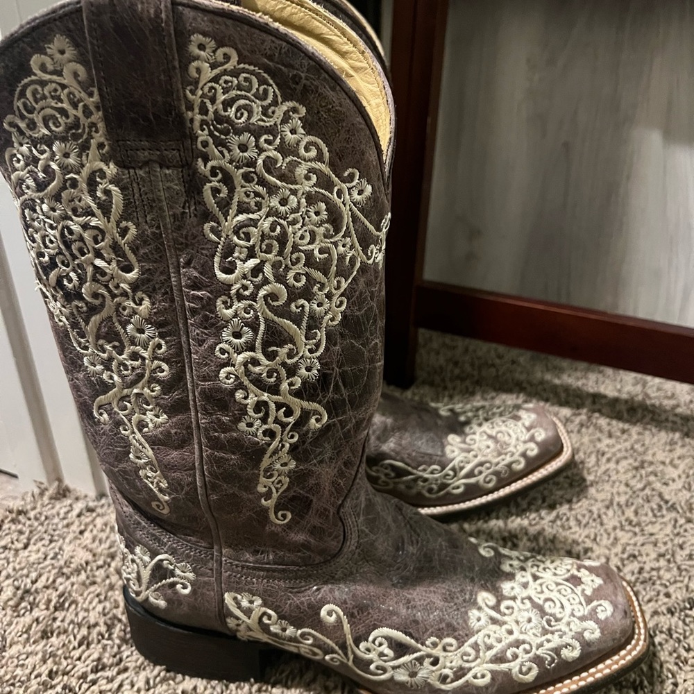 Women’s Corral boots. Worn only twice!
